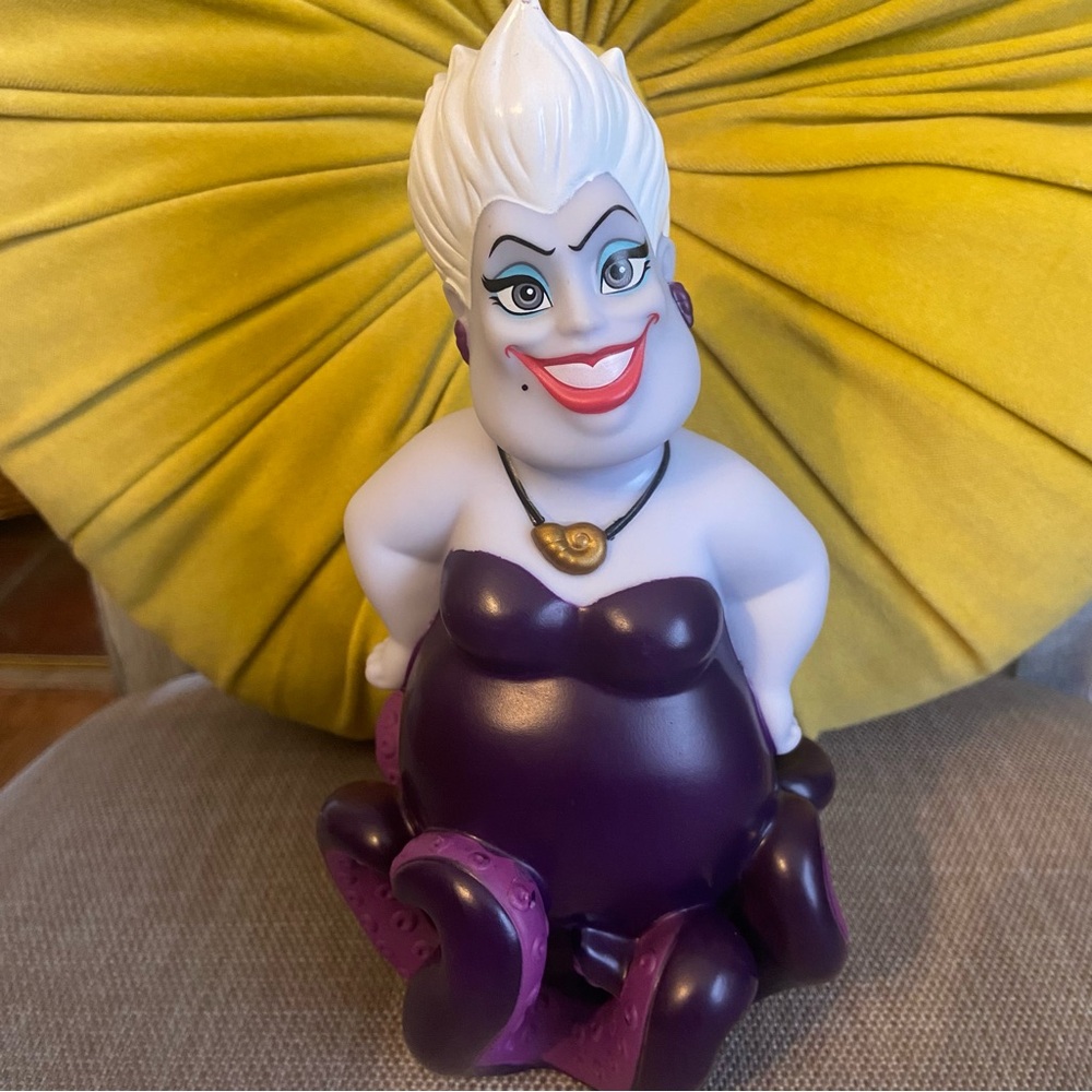Ursula The Little Mermaid Disney Princess Villains Vinyl Plastic Doll Figure 8"